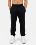 Essential Relaxed Jogger Black